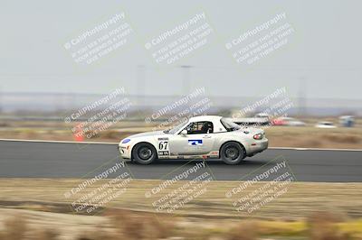 media/Jan-26-2025-CalClub SCCA (Sun) [[cfcea7df88]]/Group 1/Race/